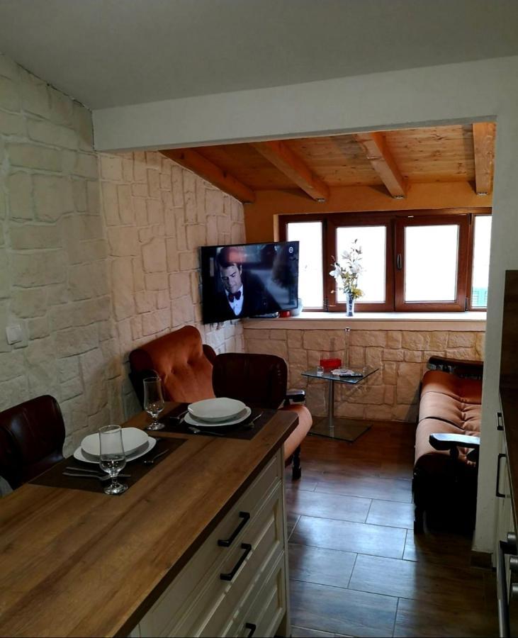 Lux Attic Old Town Rab Apartment Rab Town Exterior photo