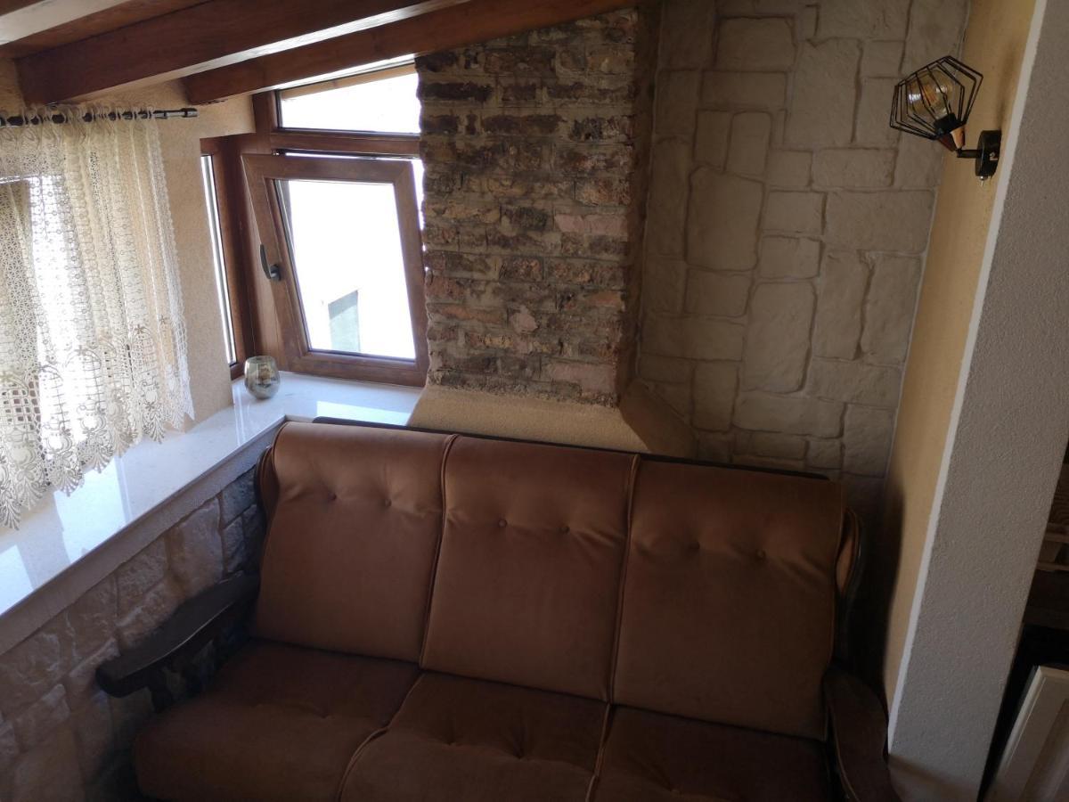 Lux Attic Old Town Rab Apartment Rab Town Exterior photo
